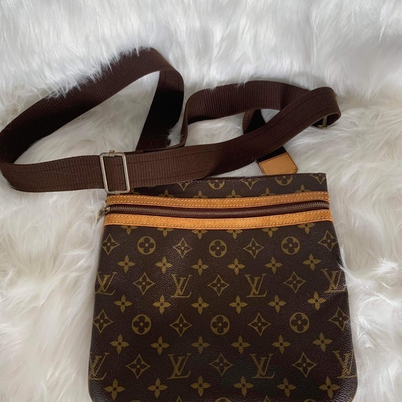 100% Authentic Louis Vuitton Pochette Bosphore Crossbody Bag - Picture 10 of 12